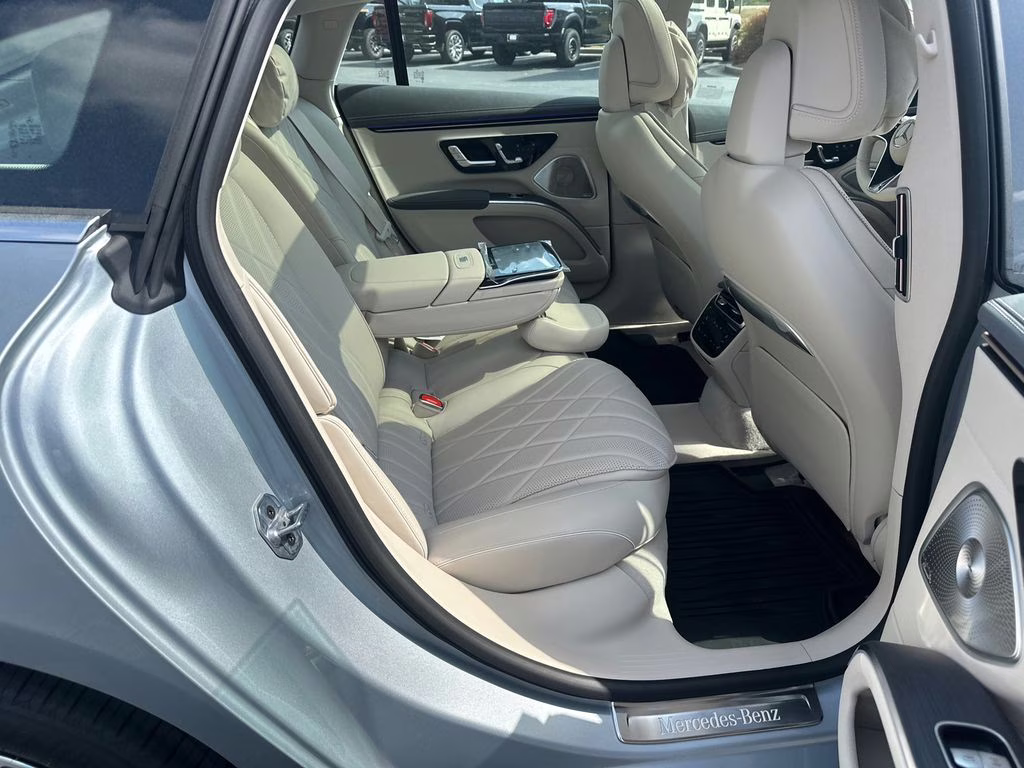 2026 Cirrus Mercedes-Benz EQS 450 AWD Sedan