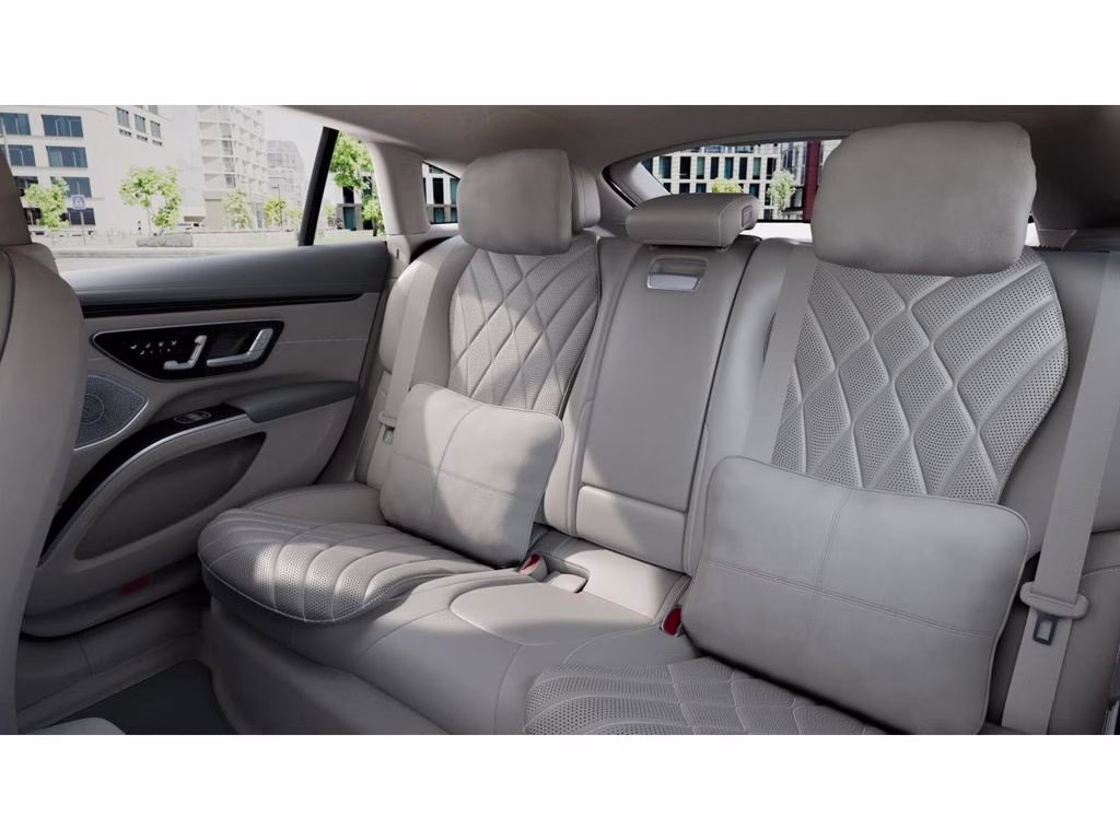 2026 Cirrus Mercedes-Benz EQS 450 AWD Sedan