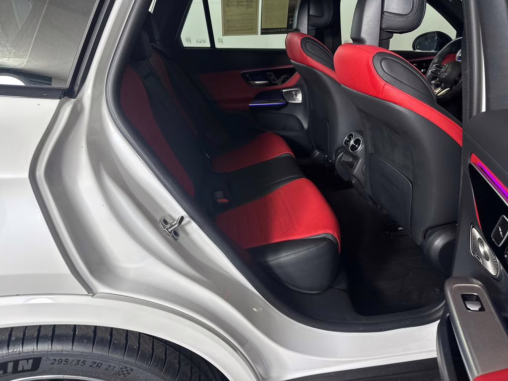 2024 MANUFAKTUR Moonlight White Metallic Mercedes-Benz GLC GLC 43 AMG AWD SUV