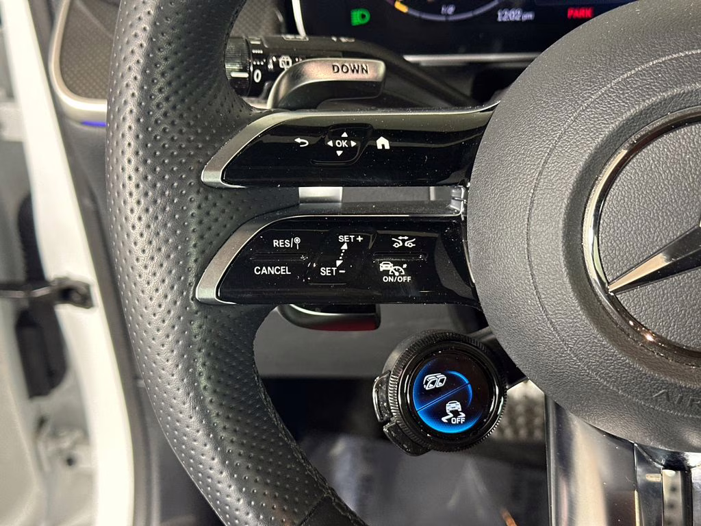 2024 MANUFAKTUR Moonlight White Metallic Mercedes-Benz GLC GLC 43 AMG AWD SUV