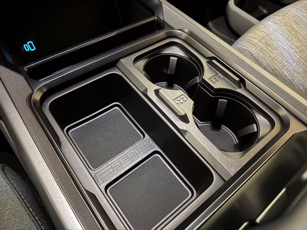 2026 Oxford White Ford Super Duty F-250 SRW XLT TREMOR 4X4 Truck