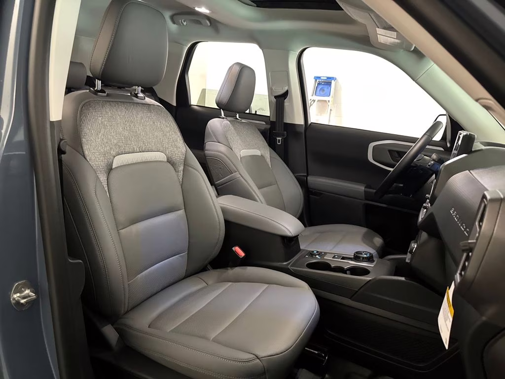 2026 Azure Gray Metallic Tri-Coat Ford Bronco Sport Badlands 4X4 SUV