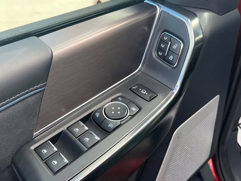 2026 Ruby Red Metallic Tinted Clearcoat Ford Super Duty F-250 SRW Platinum 4X4 Truck