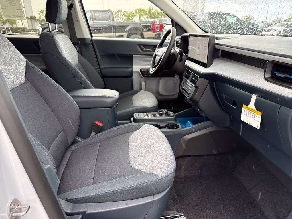 2026 Space White Metallic Ford Maverick XLT AWD Truck