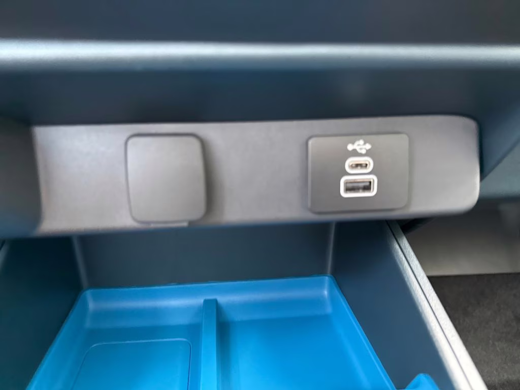 2026 Space White Metallic Ford Maverick XLT AWD Truck