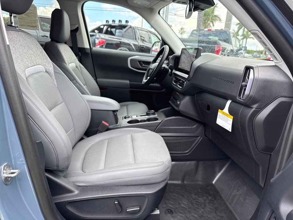 2026 Azure Gray Metallic Tri-Coat Ford Bronco Sport Badlands 4X4 SUV