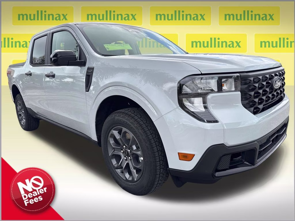 2026 Space White Metallic Ford Maverick XLT AWD Truck