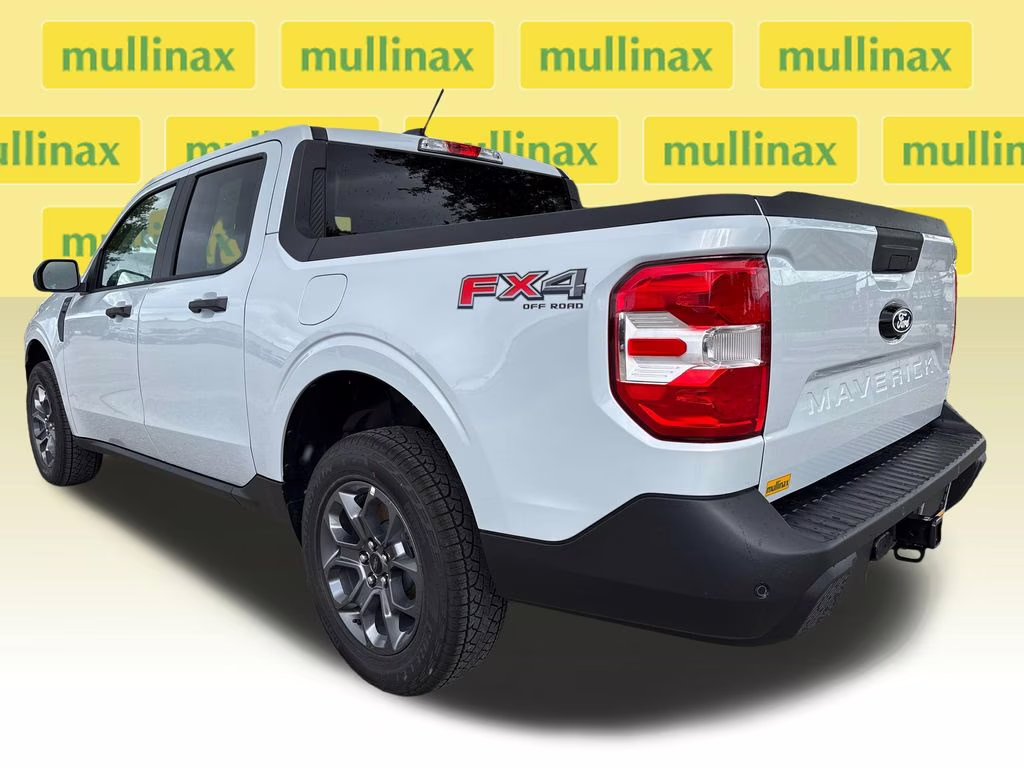 2026 Space White Metallic Ford Maverick XLT AWD Truck