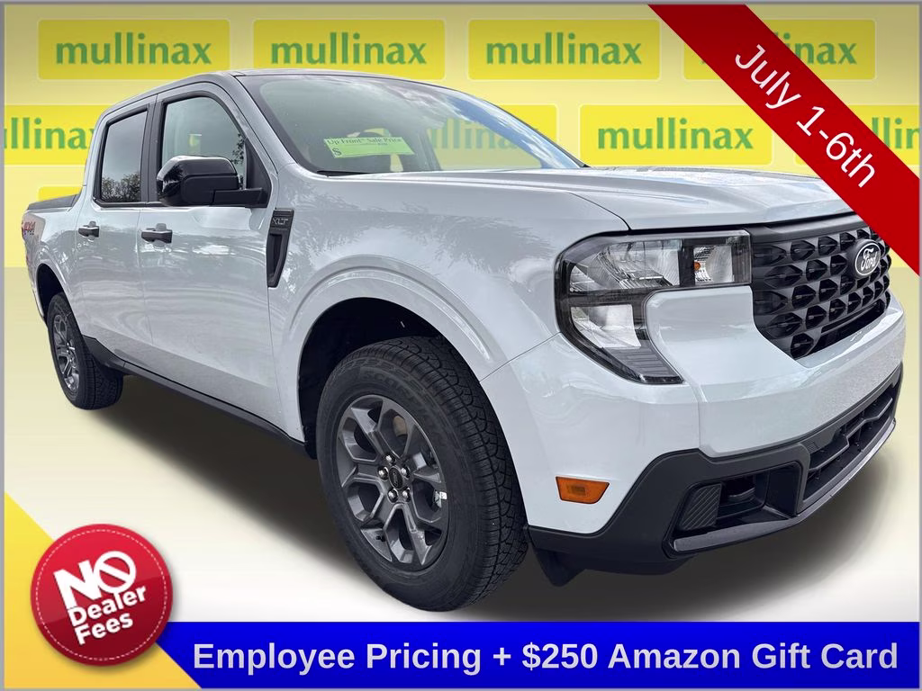 2026 Space White Metallic Ford Maverick XLT AWD Truck