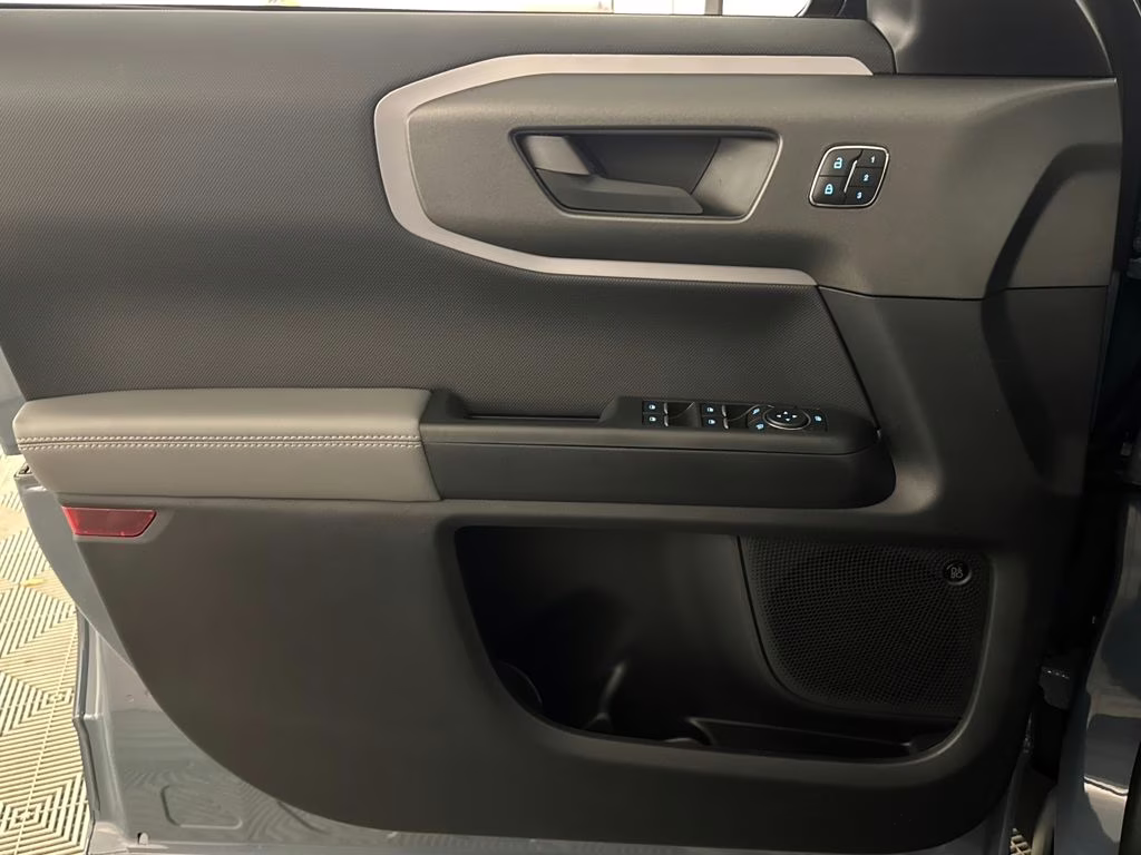 2026 Azure Gray Metallic Tri-Coat Ford Bronco Sport Badlands 4X4 SUV