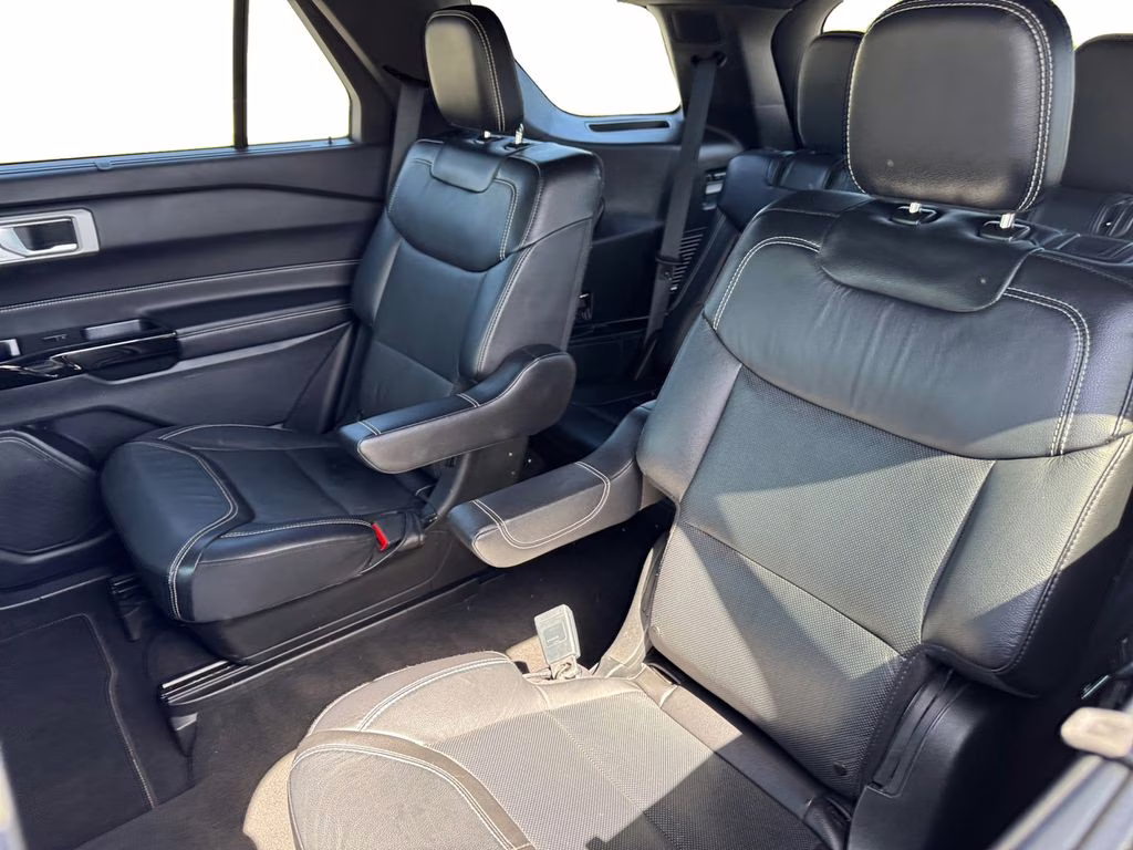 2022 Black Metallic Ford Explorer ST RWD SUV