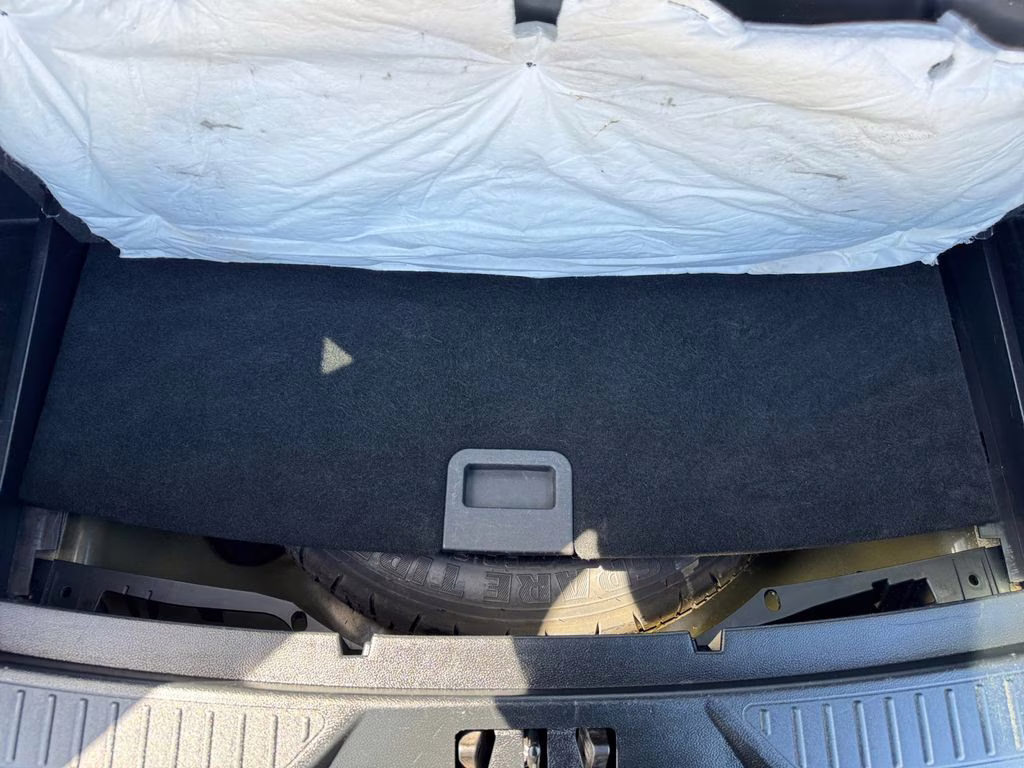 2022 Black Metallic Ford Explorer ST RWD SUV