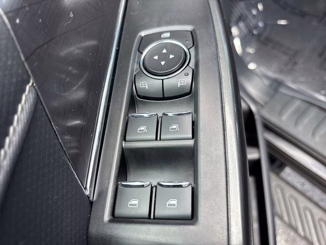 2023 Black Metallic Ford F-150 XLT 4X4 Truck