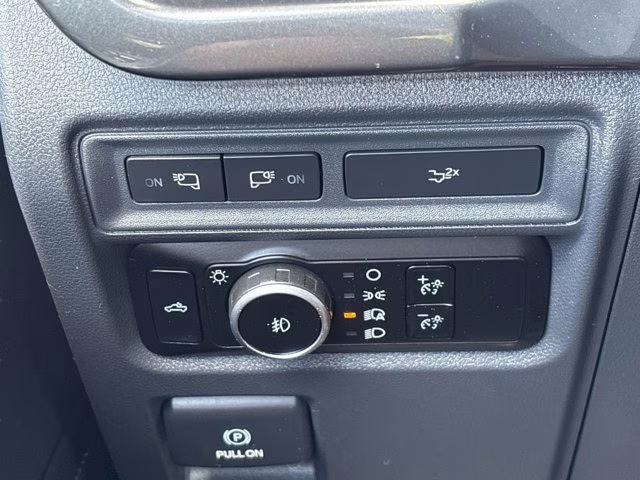 2023 Black Metallic Ford F-150 XLT 4X4 Truck