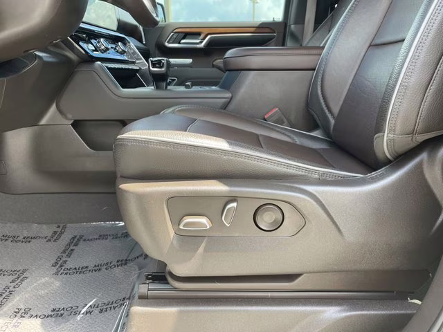 2023 Summit White GMC Sierra 1500 Denali RWD Truck