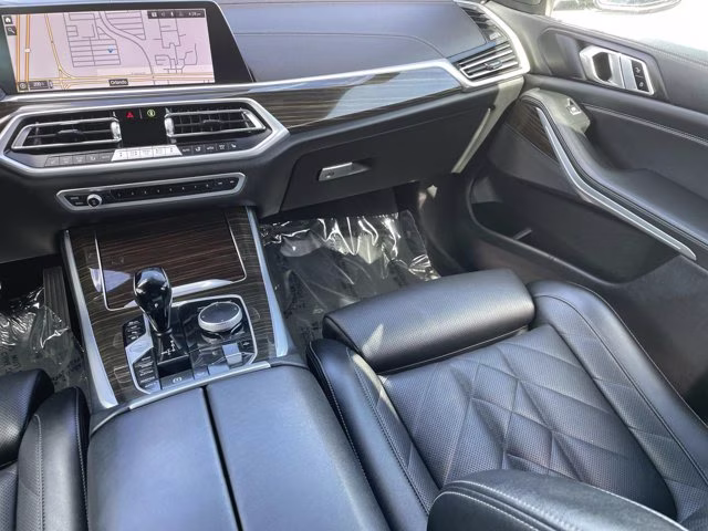 2023 Jet Black BMW X5 xDrive45e AWD SUV