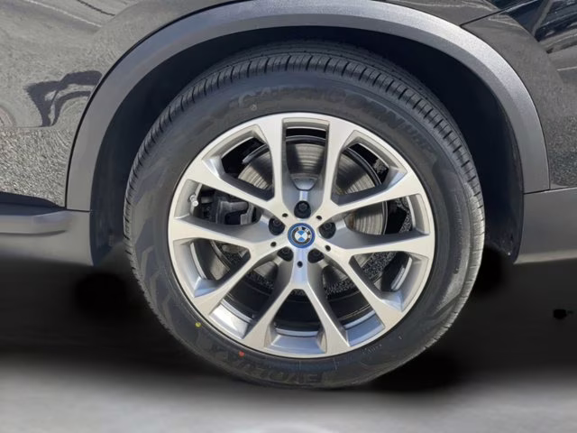 2023 Jet Black BMW X5 xDrive45e AWD SUV