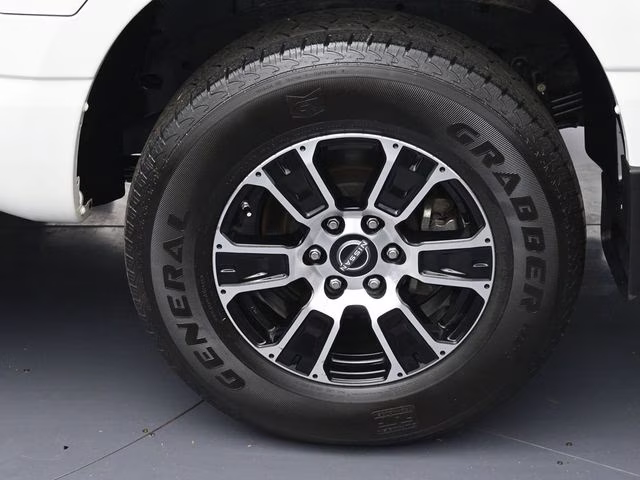 2024 Glacier White Nissan Titan SV 4X4 Truck