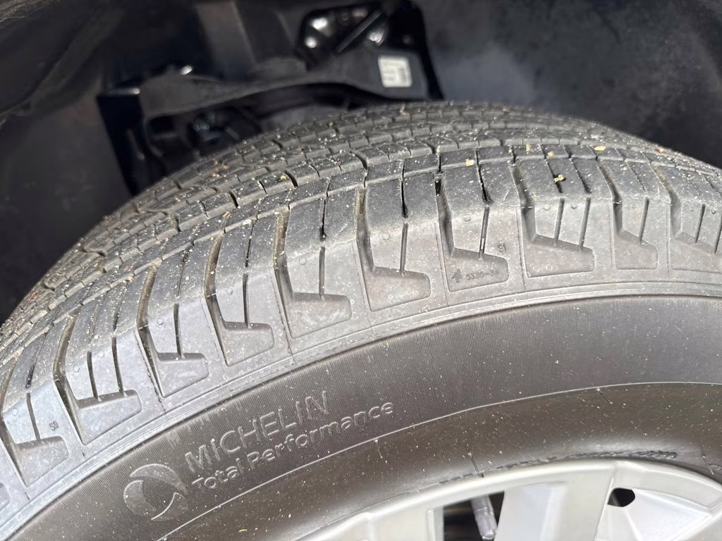 2024 Super Black Nissan Frontier SV RWD Truck