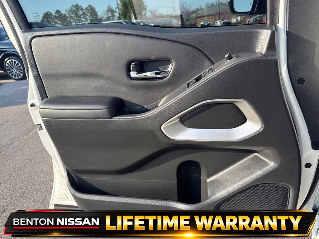 2024 Glacier White Nissan Frontier SV 4X4 Truck