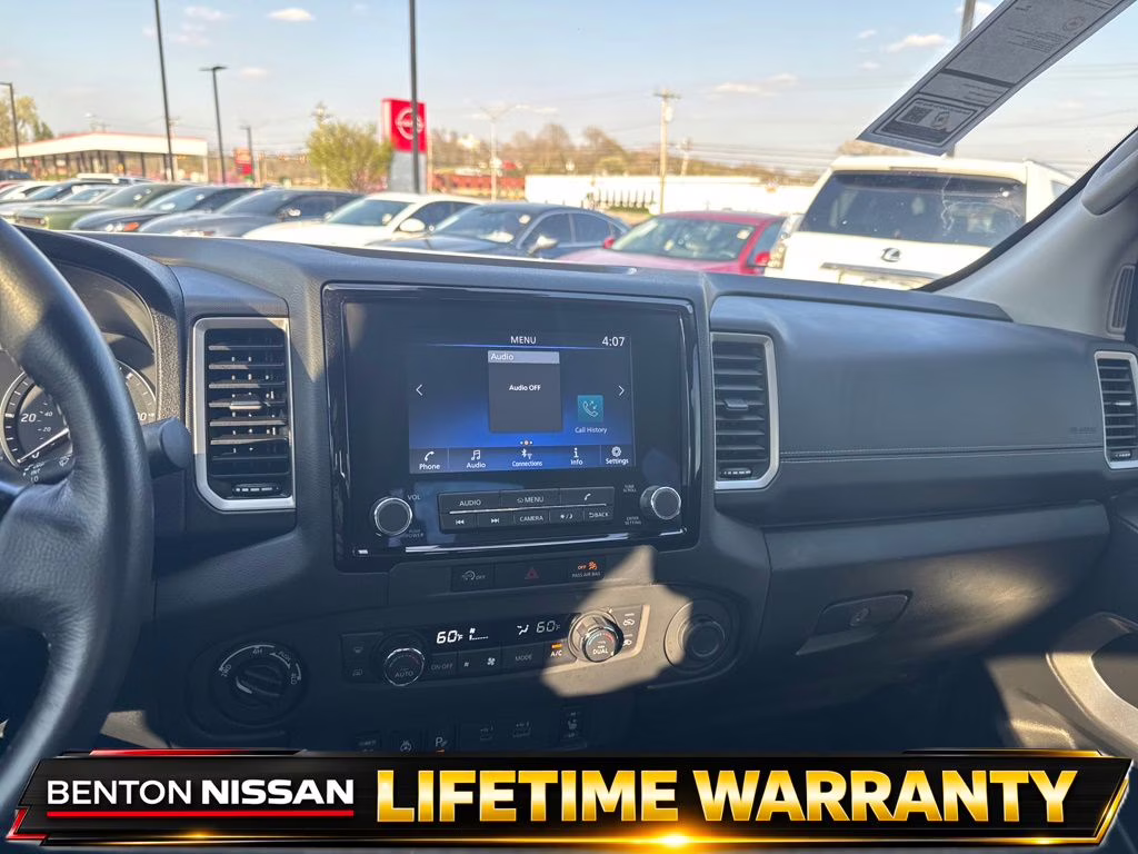 2024 Glacier White Nissan Frontier SV 4X4 Truck