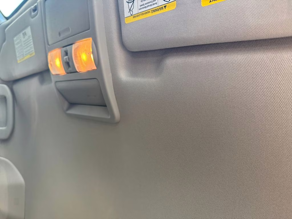 2024 Glacier White Nissan Frontier SV 4X4 Truck