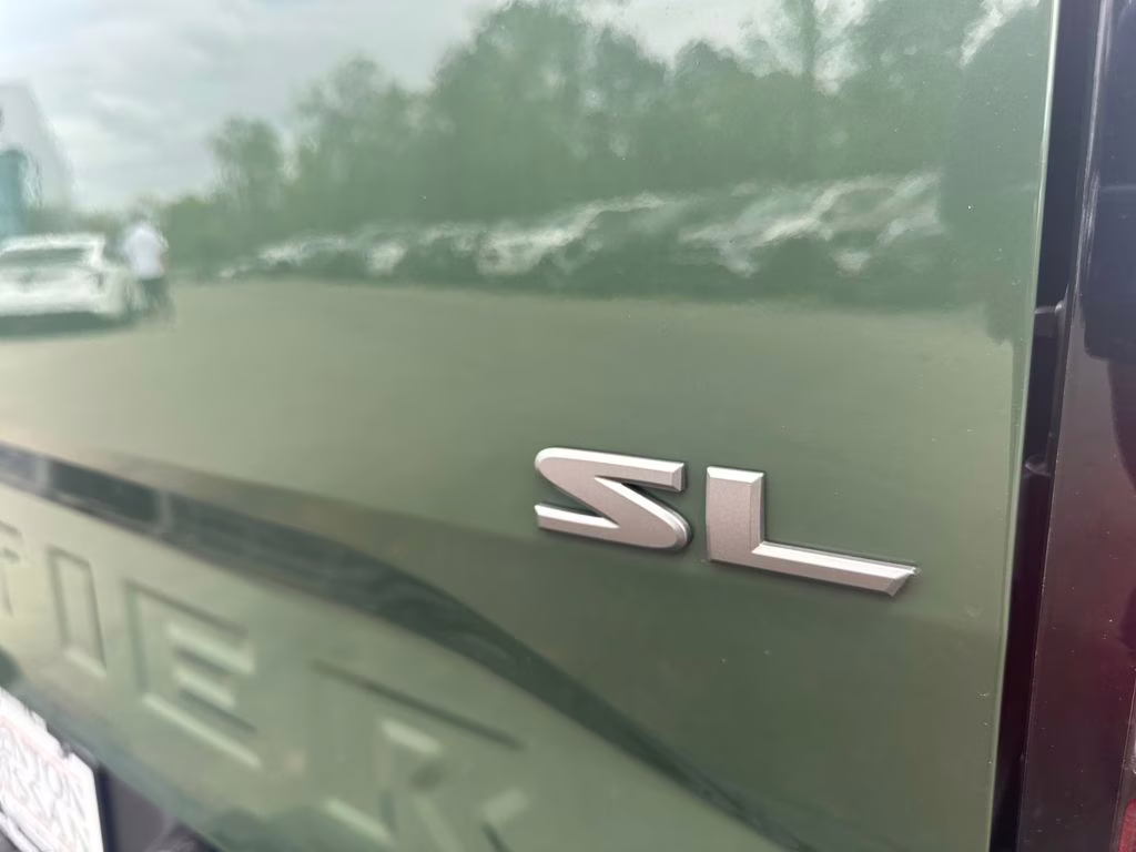 2024 Tactical Green Metallic Nissan Frontier SL RWD Truck