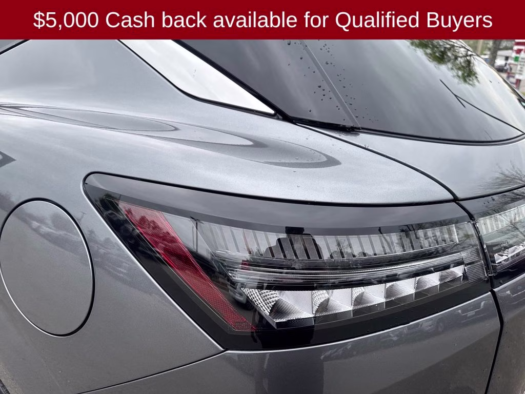 2026 Gun Metallic Nissan Murano Platinum AWD SUV