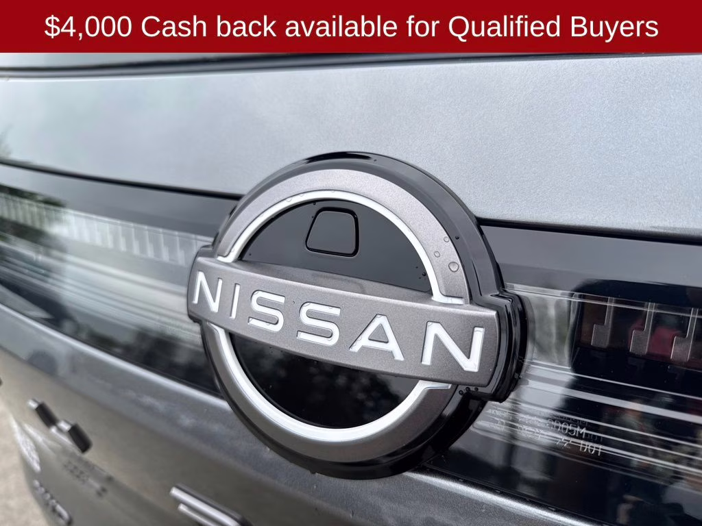 2026 Gun Metallic Nissan Murano Platinum AWD SUV