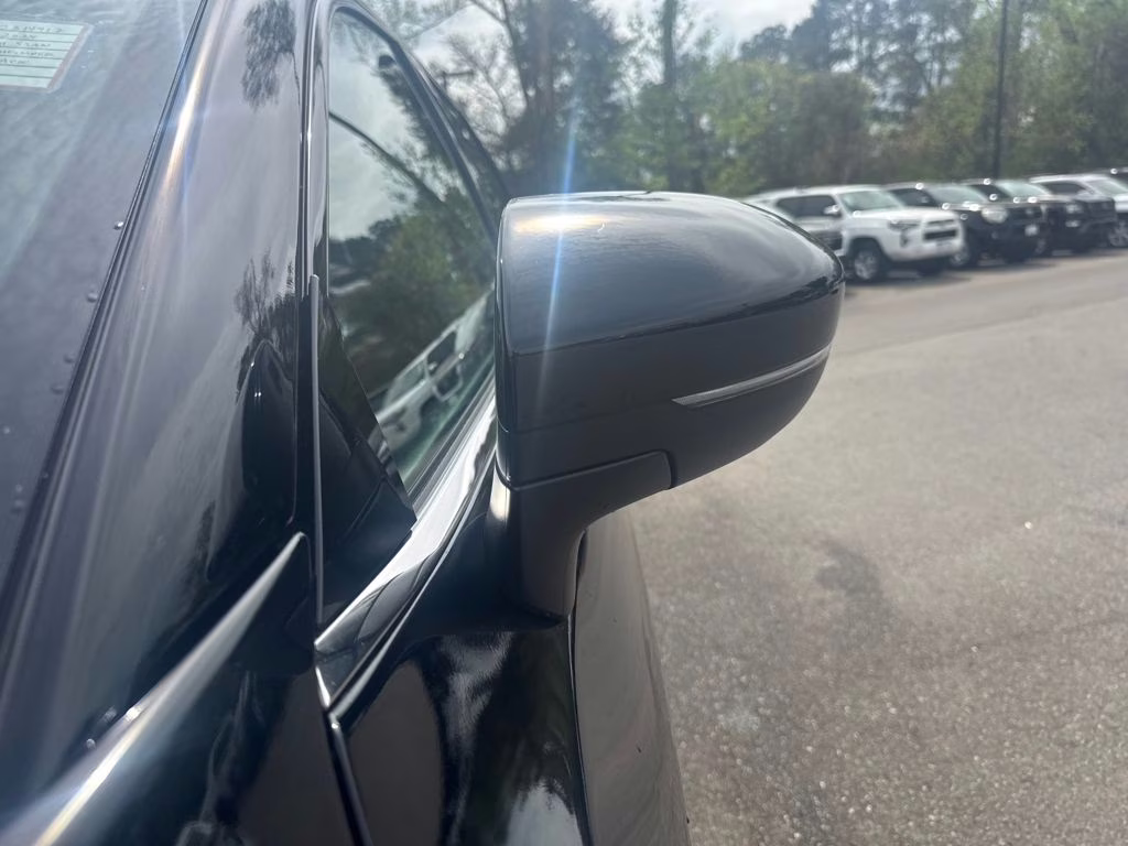 2024 Super Black Nissan Pathfinder SL FWD SUV