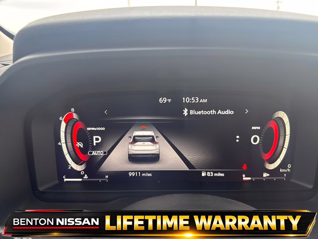 2024 Super Black Nissan Rogue Platinum AWD SUV