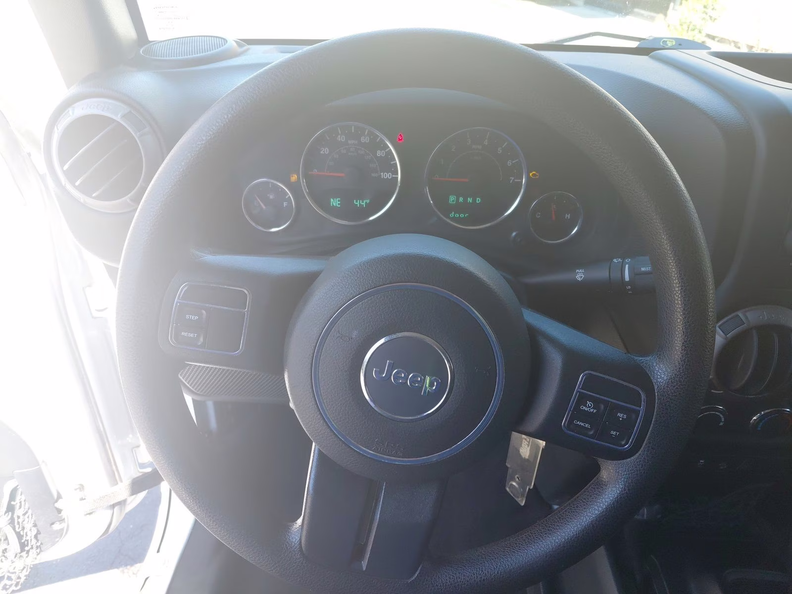 2016 Bright White Clearcoat Jeep Wrangler Sport 4X4 SUV