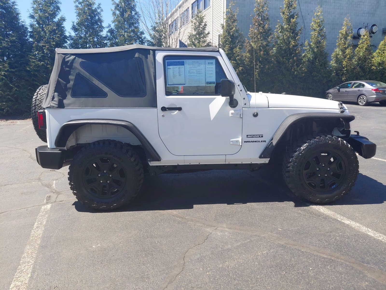2016 Bright White Clearcoat Jeep Wrangler Sport 4X4 SUV