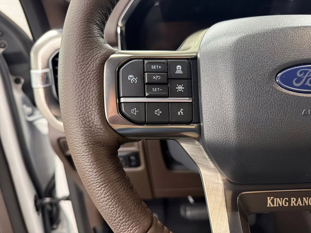 2026 STAR WHITE Ford F-150 King Ranch 4X4 Truck