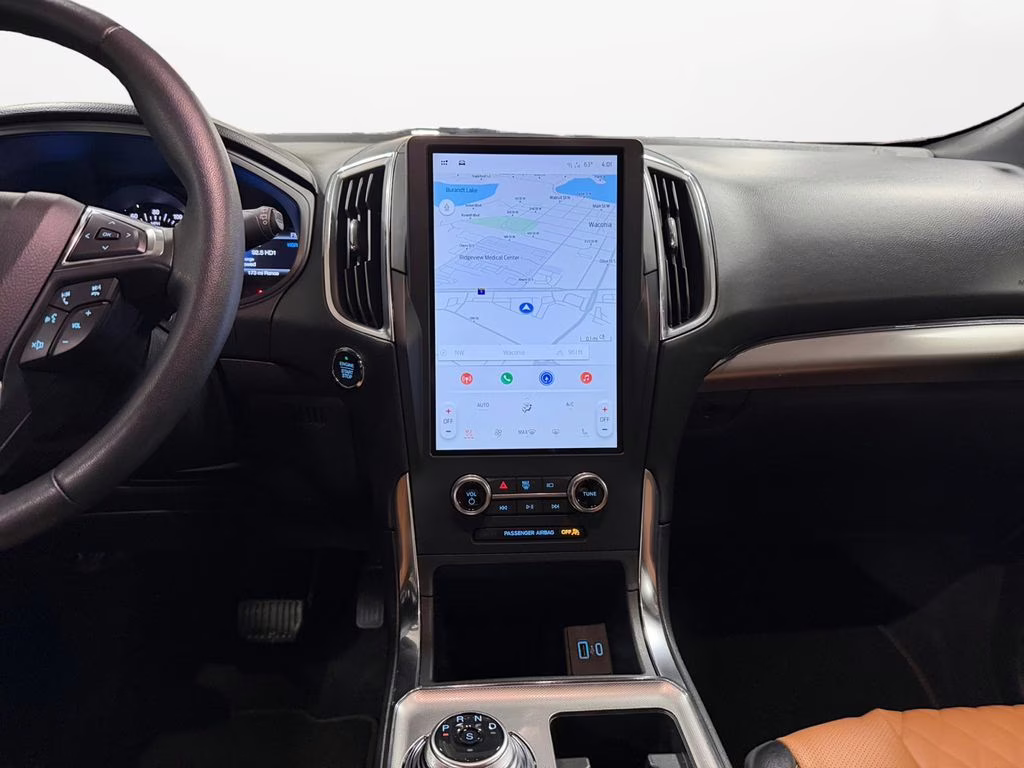 2024 Iconic Silver Metallic Ford Edge Titanium Elite Pkg w/Pano Roof AWD SUV