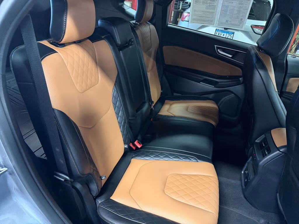 2024 Iconic Silver Metallic Ford Edge Titanium Elite Pkg w/Pano Roof AWD SUV