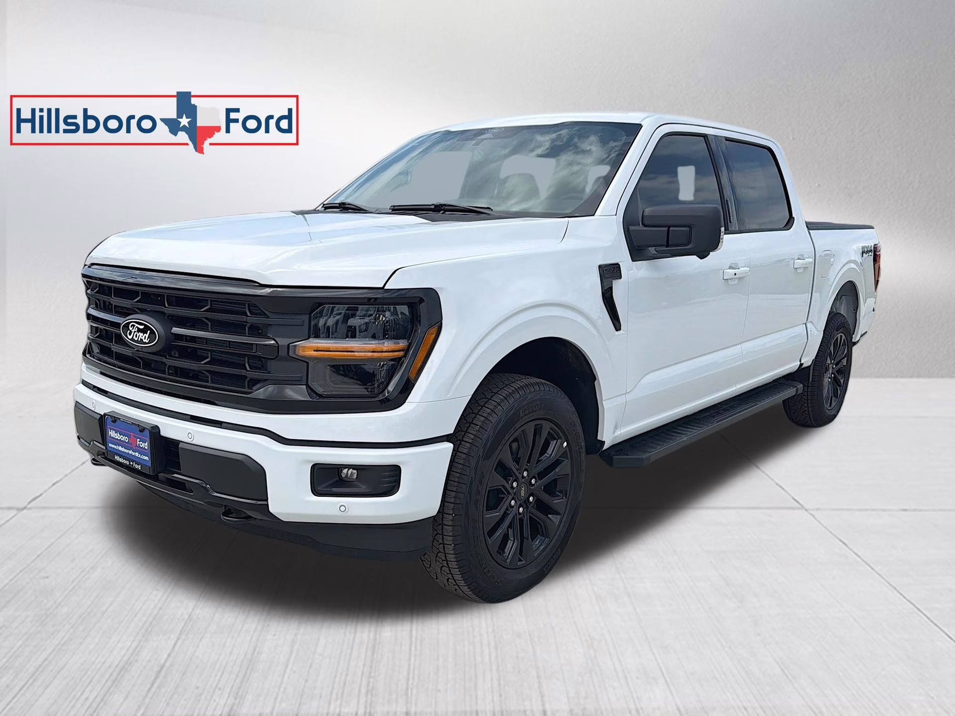 2026 Oxford White Ford F-150 XLT 4X4 Truck