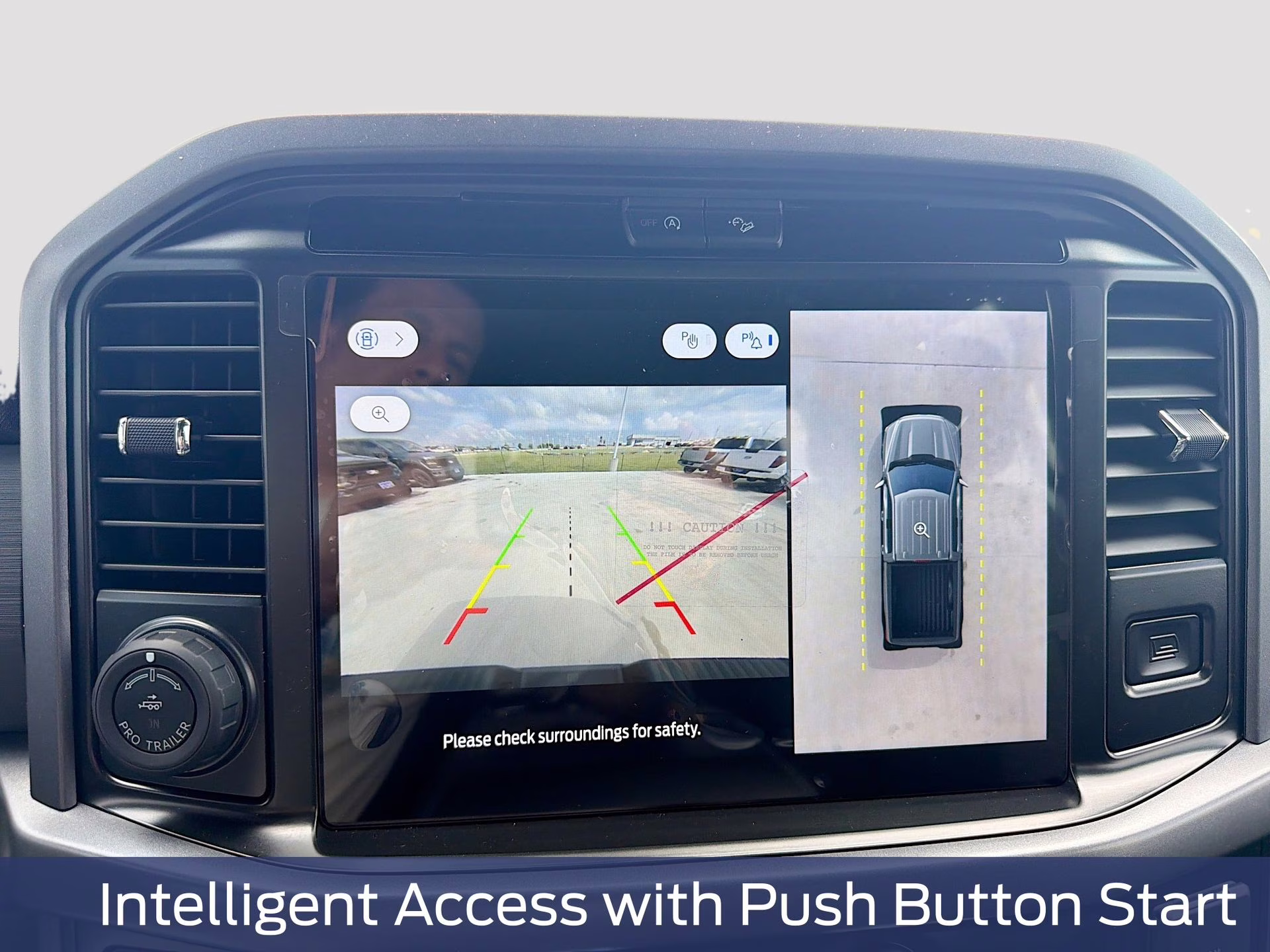 2026 Oxford White Ford F-150 XLT 4X4 Truck