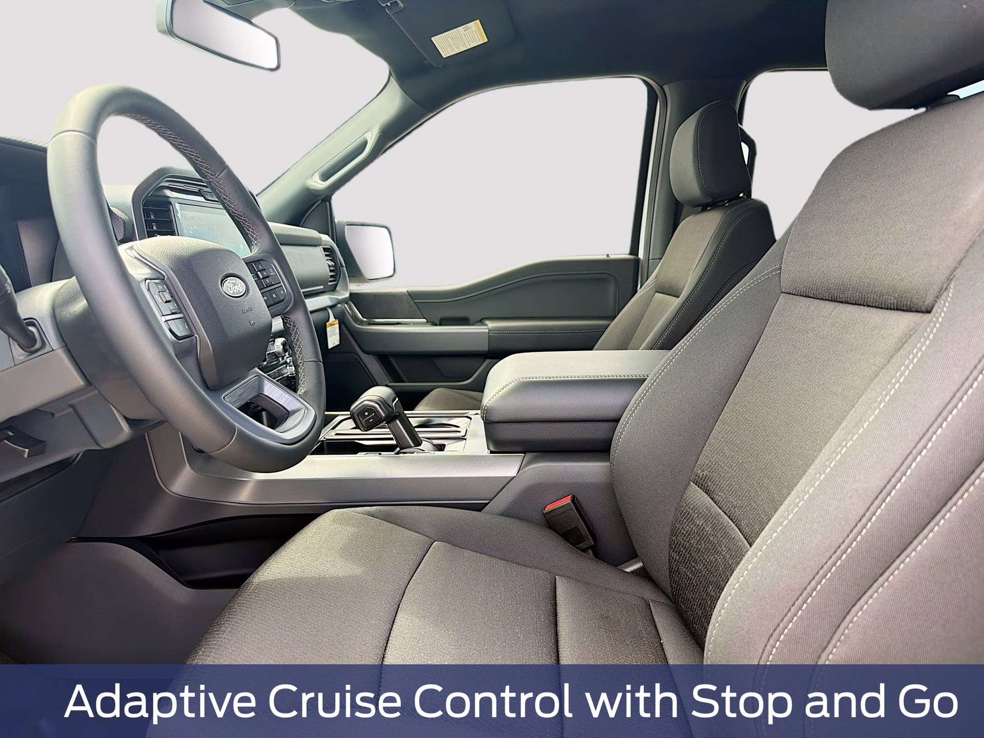 2026 Oxford White Ford F-150 XLT 4X4 Truck