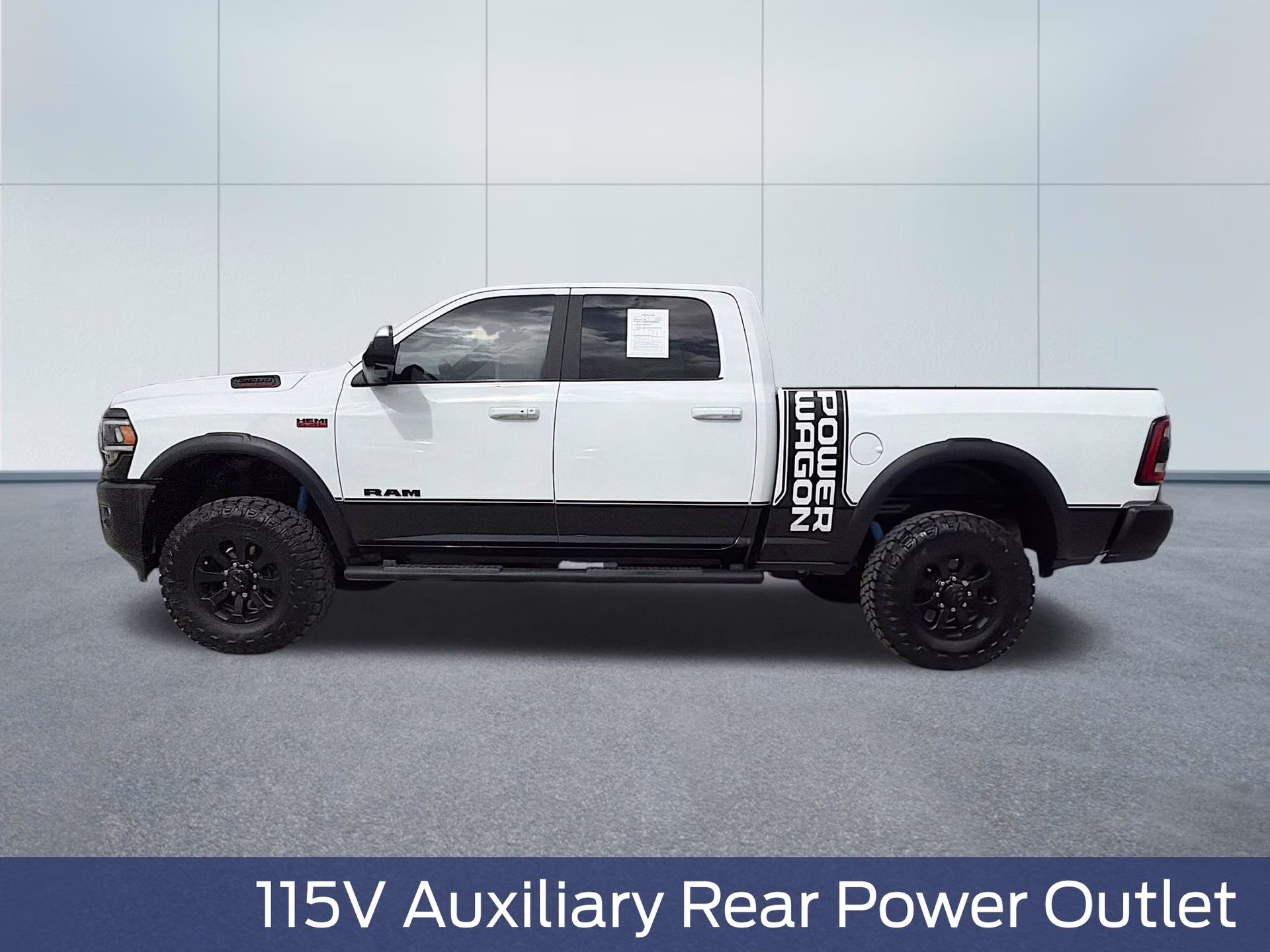 2022 Bright White Clearcoat Ram 2500 Power Wagon 4X4 Truck