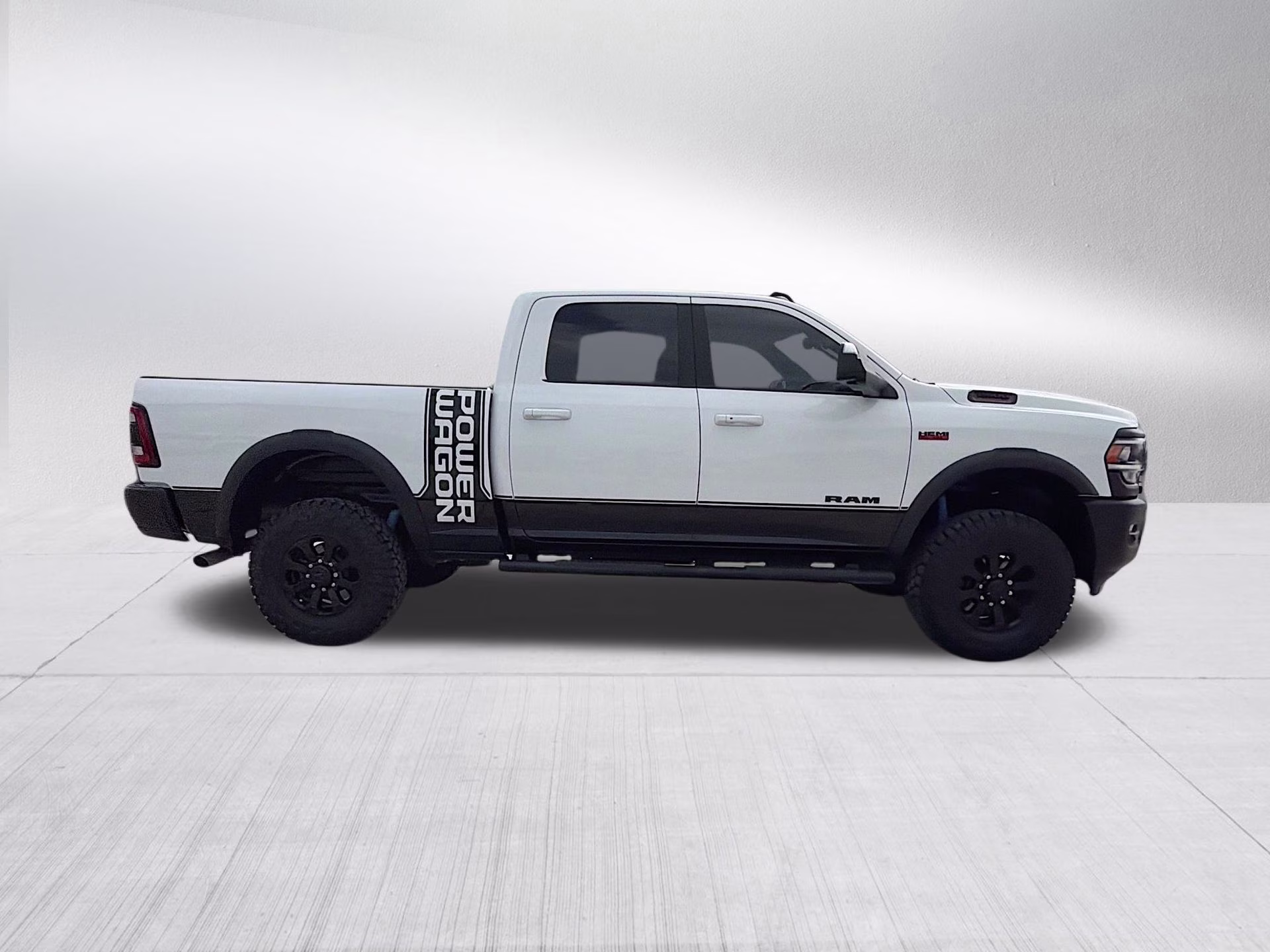 2022 Bright White Clearcoat Ram 2500 Power Wagon 4X4 Truck