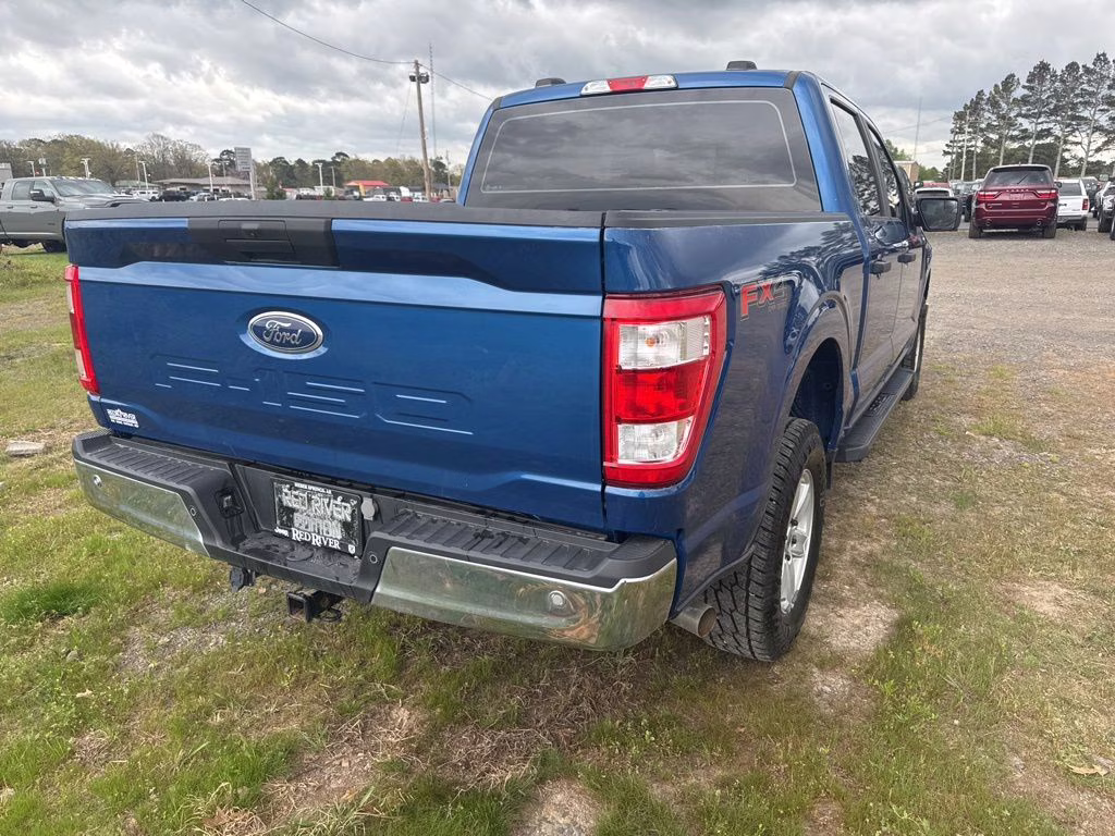 2023 Atlas Blue Metallic Ford F-150 XL 4X4 Truck
