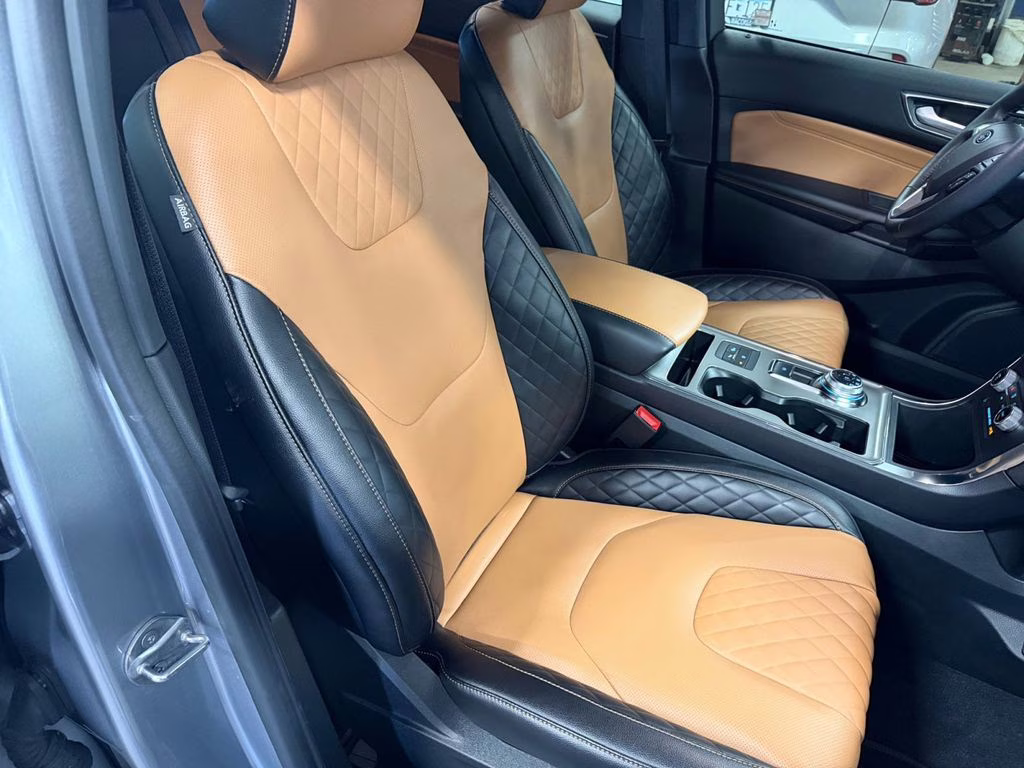 2024 Iconic Silver Metallic Ford Edge Titanium Elite Pkg w/Pano Roof AWD SUV