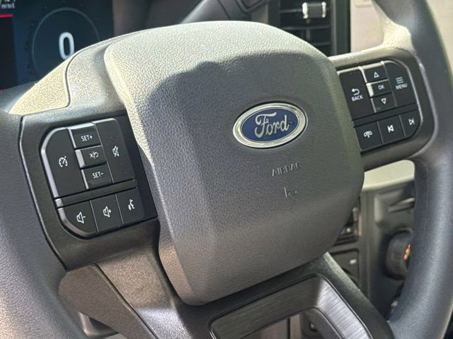 2026 Oxford White Ford Super Duty F-250 SRW XLT 4X4 Truck