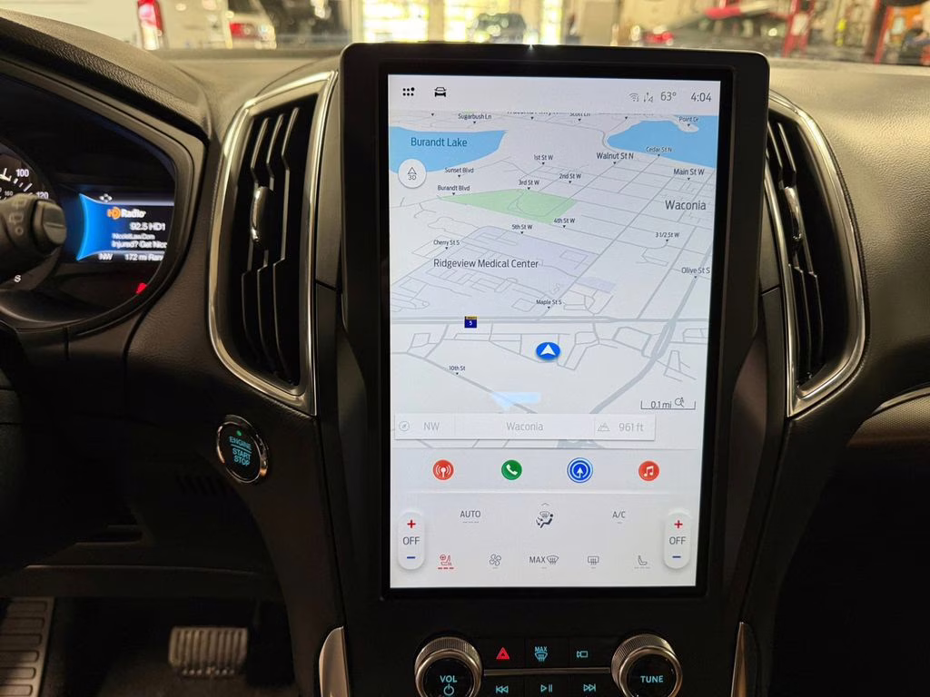 2024 Iconic Silver Metallic Ford Edge Titanium Elite Pkg w/Pano Roof AWD SUV