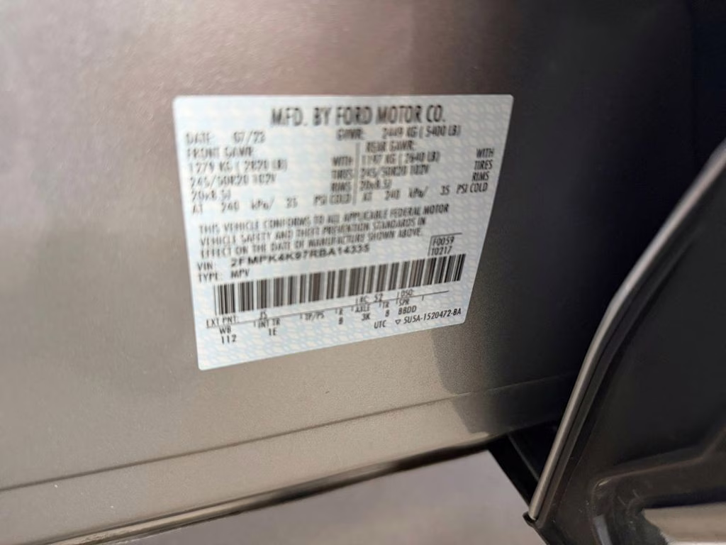 2024 Iconic Silver Metallic Ford Edge Titanium Elite Pkg w/Pano Roof AWD SUV