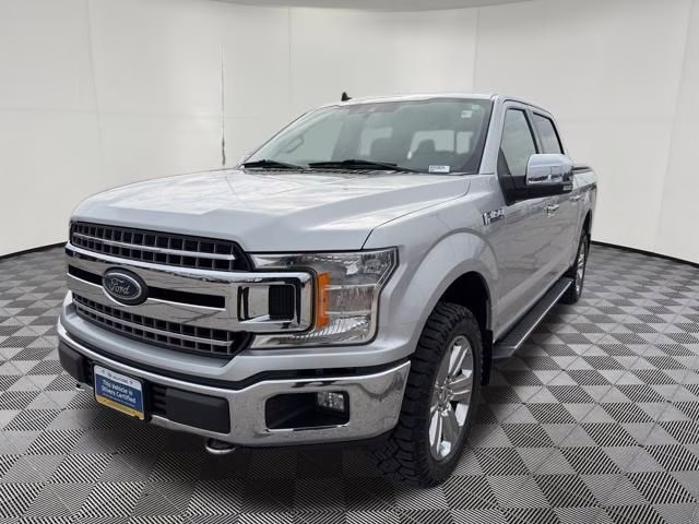 2019 Ingot Silver Ford F-150 XLT 4X4 Truck