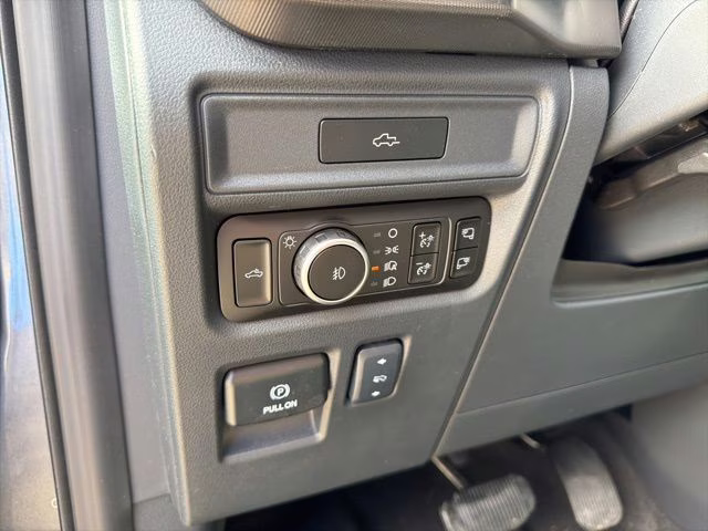 2026 Carbonized Gray Metallic Ford F-150 Lariat 4X4 Truck