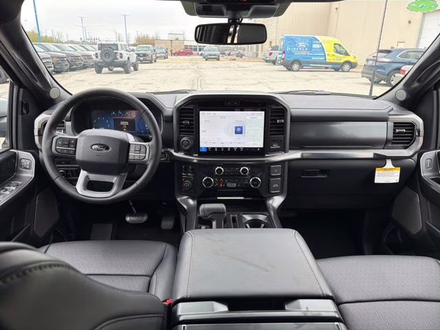 2026 Avalanche Ford F-150 Lariat 4X4 Truck