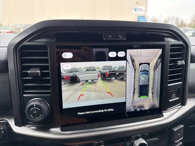 2026 Avalanche Ford F-150 Lariat 4X4 Truck